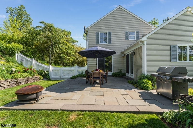 Property Photo: 426 Pittstown Rd NJ 08867