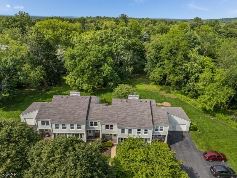 Property Photo: 303 Knoll Way NJ 08553