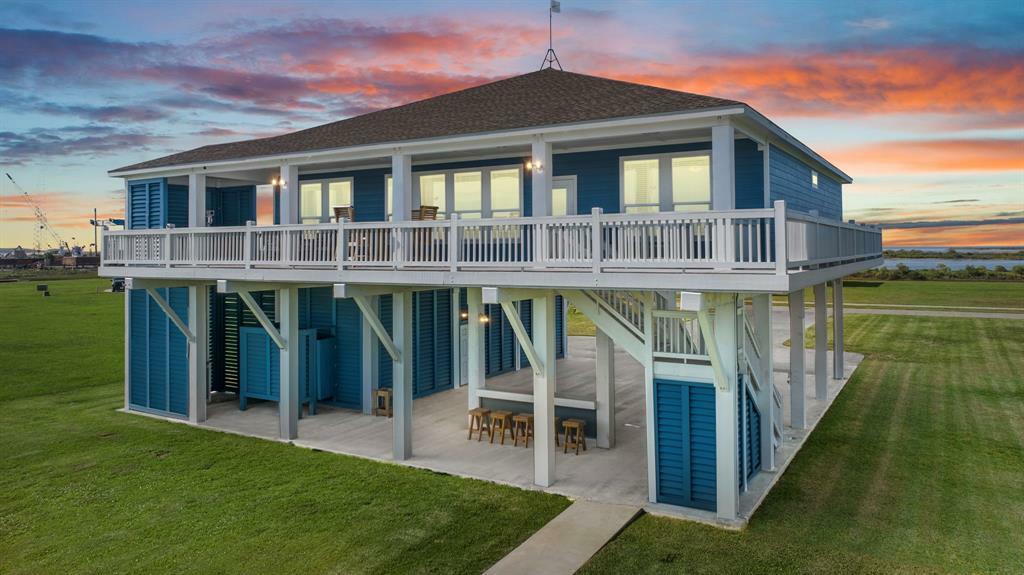 Property Photo: 1816 Laguna Harbor Estate Boulevard TX 77650