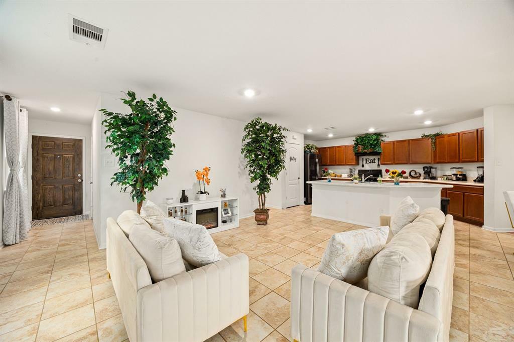 Property Photo:  5327 Castle Discordia Street  TX 77493 