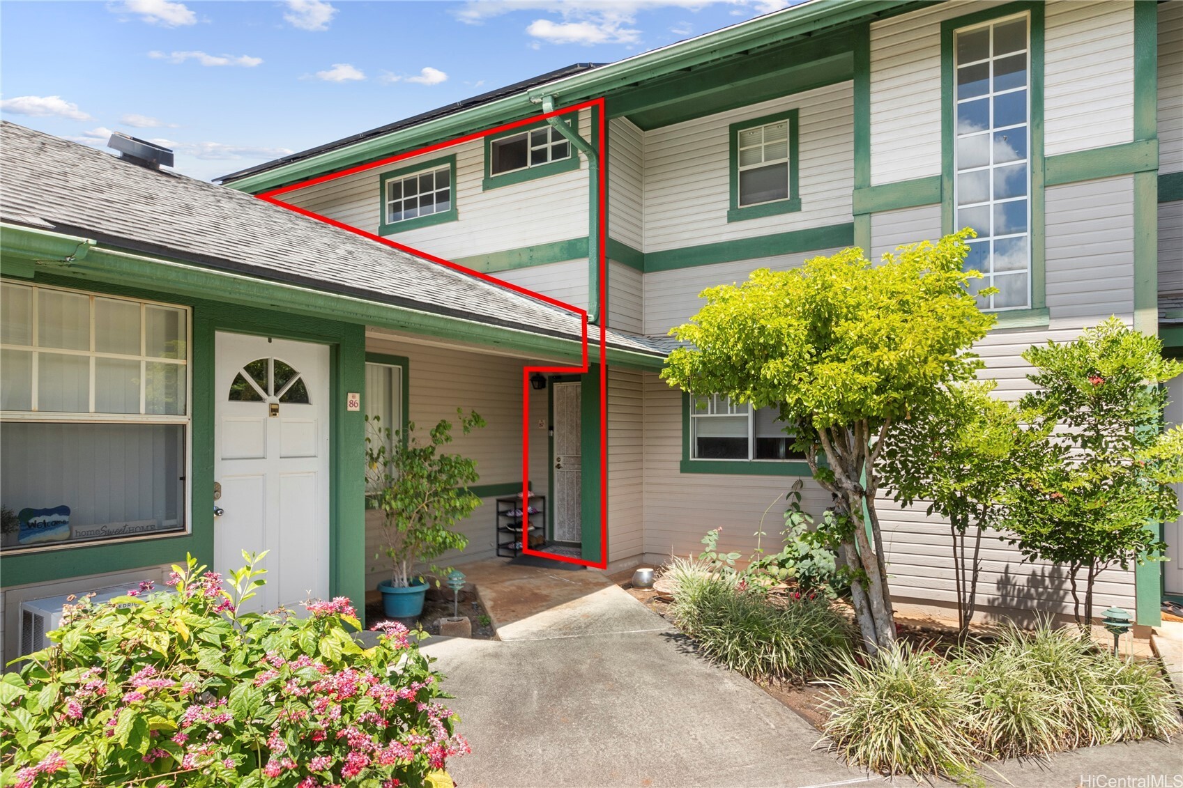 Property Photo: 95-1031 Kuauli Street 87 HI 96789