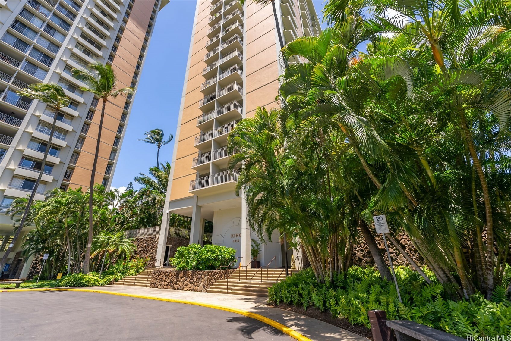 Property Photo: 1519 Nuuanu Avenue 1044 HI 96817