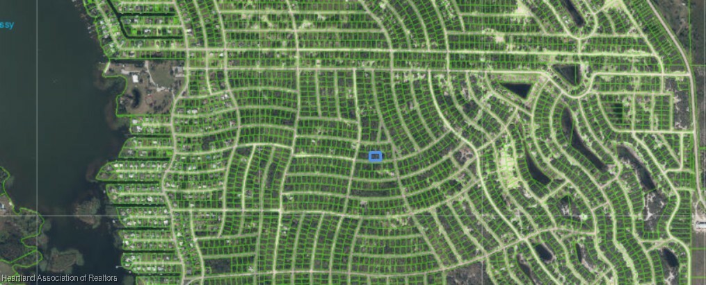 Property Photo: 354 Cartier Avenue FL 33852