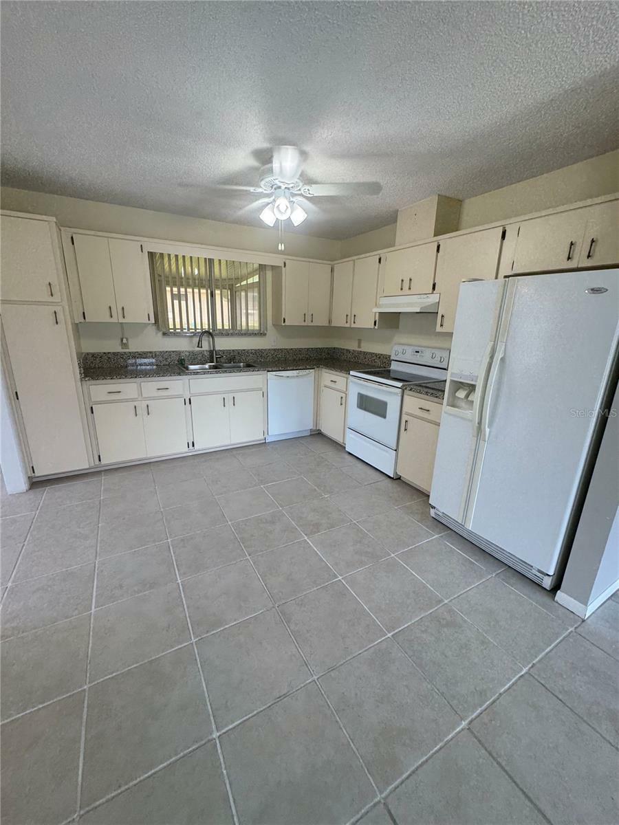Property Photo:  8433 SW 109th St  FL 34481 