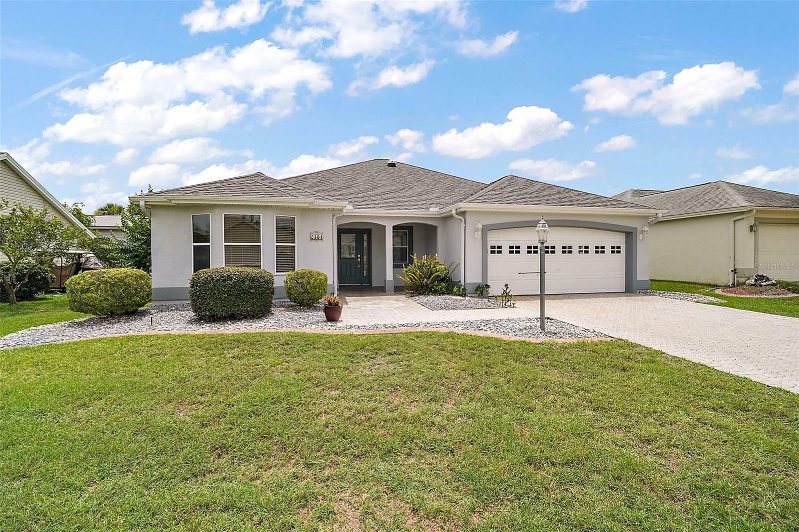 Property Photo:  2104 Gerardo Avenue  FL 32159 