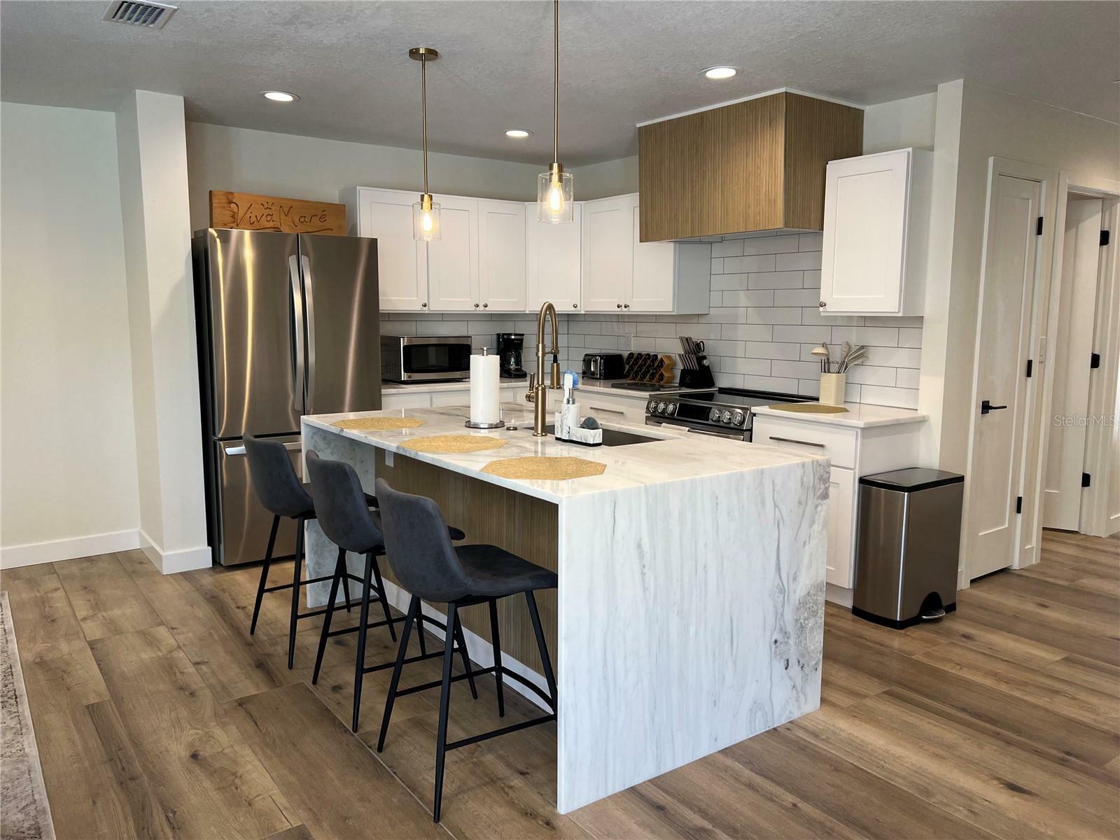 Property Photo: 4460 Emerald Ridge Drive FL 34233