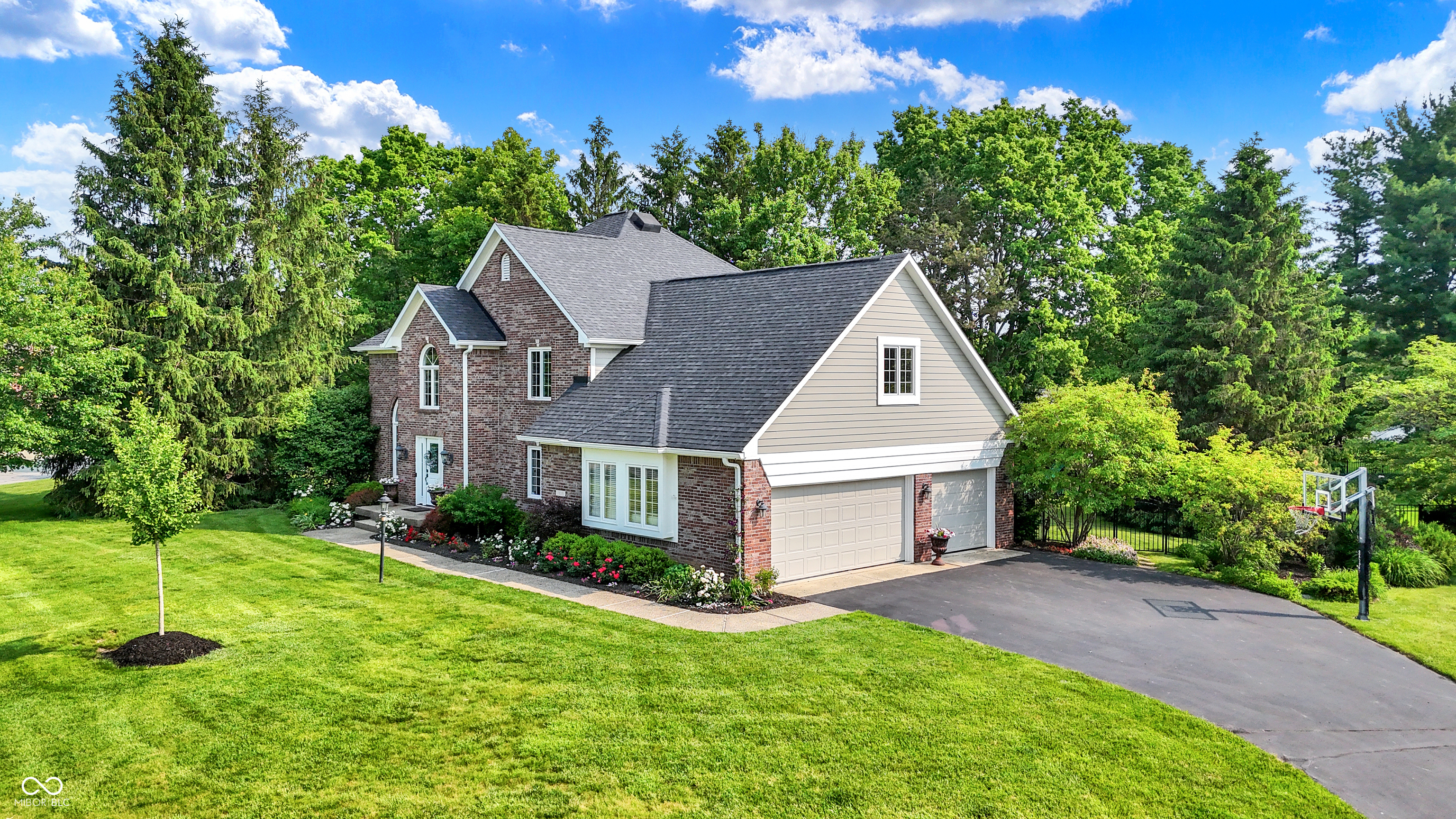 Property Photo: 1898 Corniche Drive IN 46077