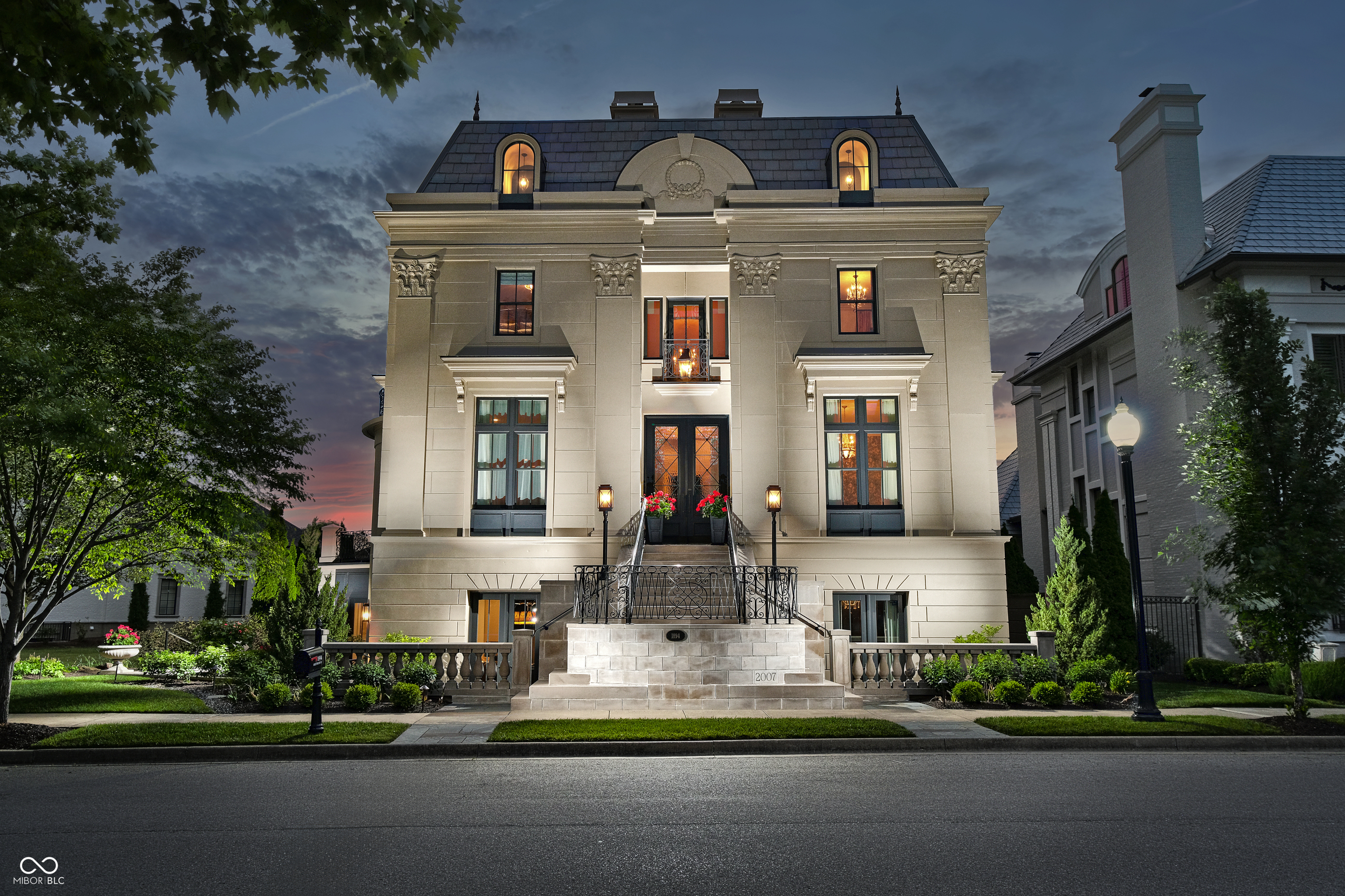 Property Photo: 1894 Rhettsbury Street IN 46032