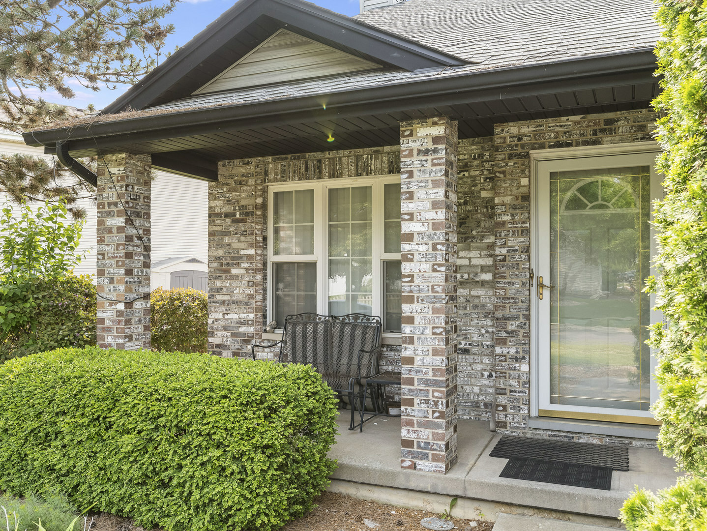 Property Photo: 961 Ontario Drive IL 60446
