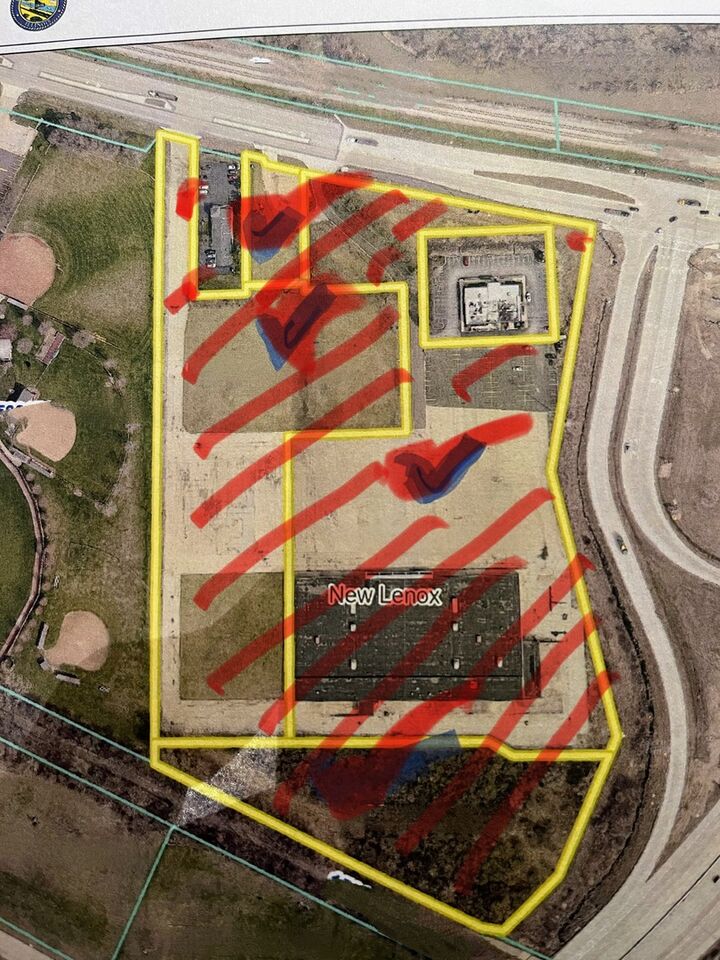 Property Photo:  1500 W Lincoln Highway  IL 60451 