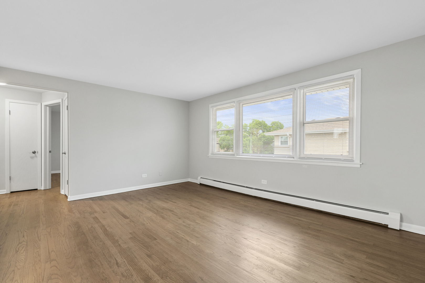 Property Photo: 6964 W Diversey Avenue 7 IL 60707