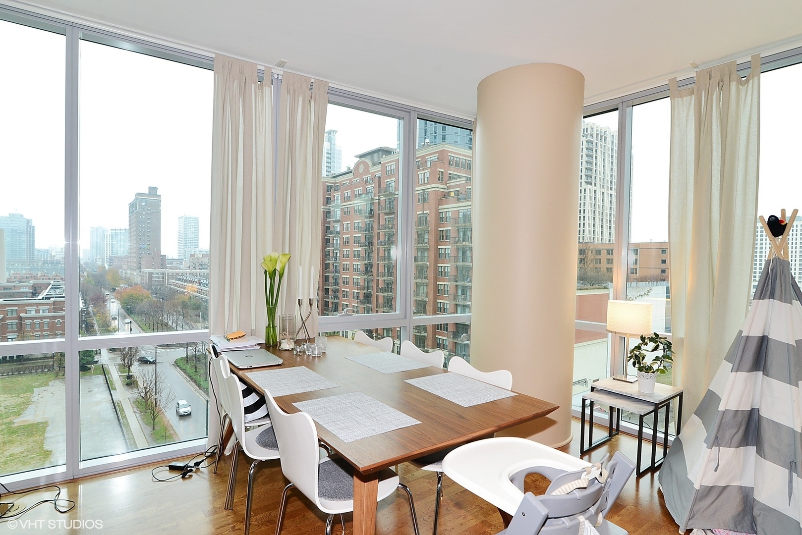 Property Photo: 1201 S Prairie Avenue 706 IL 60605