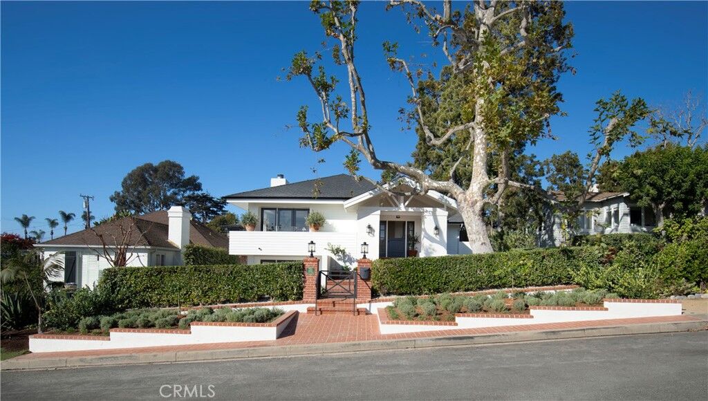 Property Photo: 432 Holly Street CA 92651