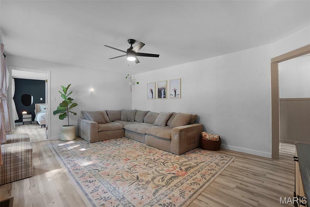 Property Photo: 132 Edgeworth Avenue MO 63043