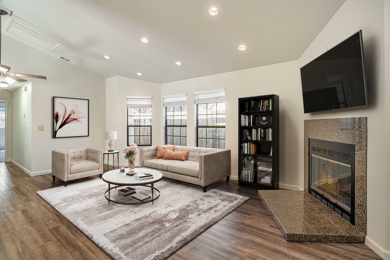 Property Photo: 1357 Hidalgo Circle CA 95747