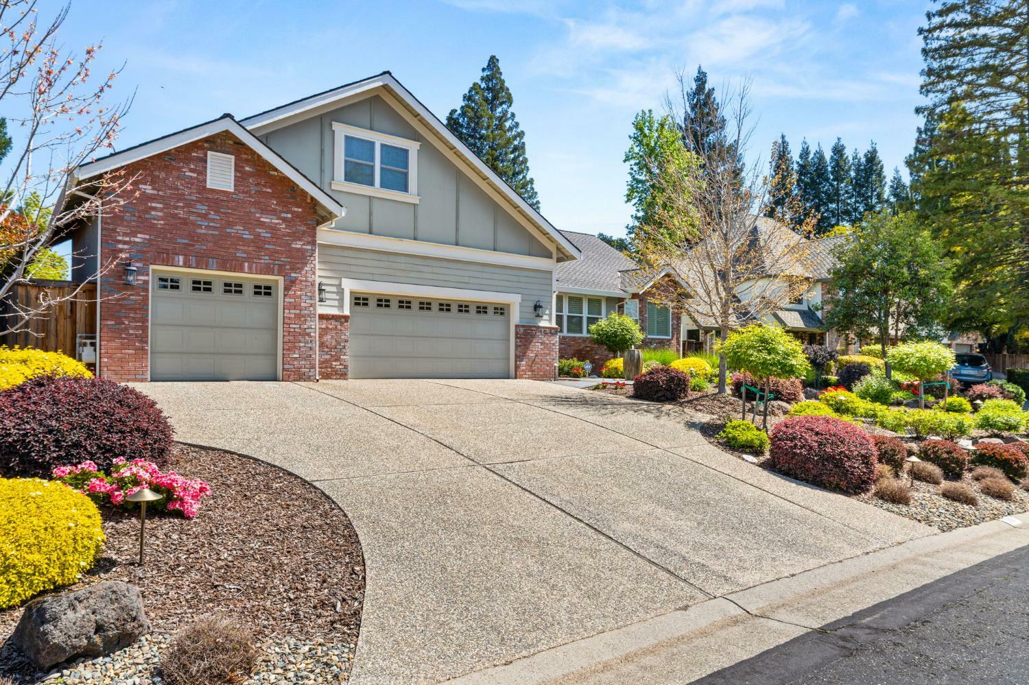 Property Photo: 108 Oak Rim Way CA 95630