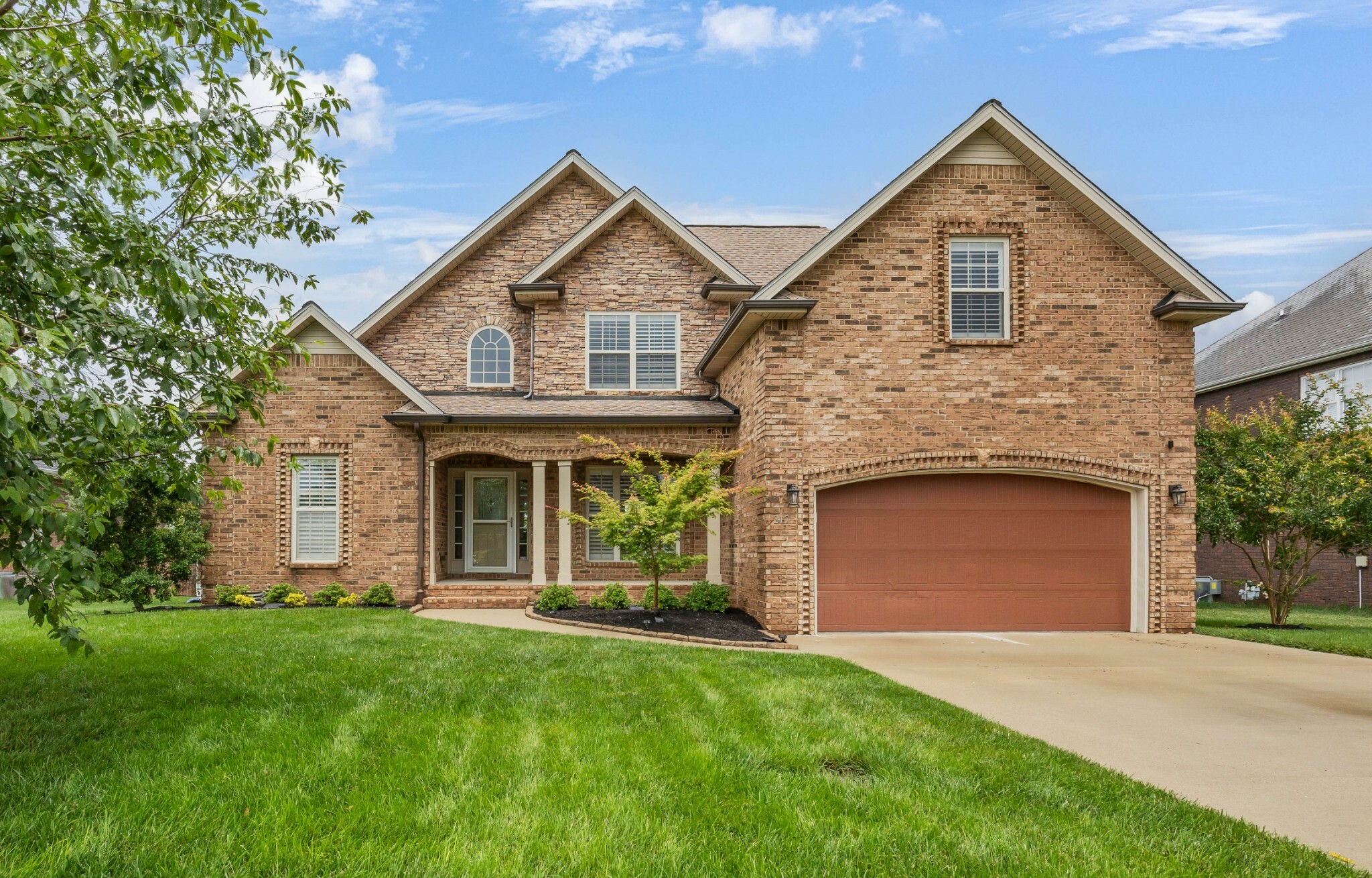 Property Photo: 217 Fantasia Way TN 37043