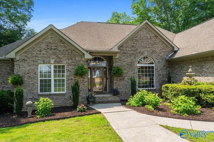 Property Photo:  655 Carriger Road  AL 35750 