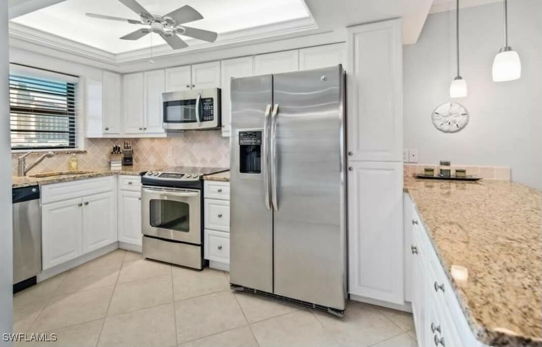 Property Photo: 271 Southbay Drive 152 FL 34108