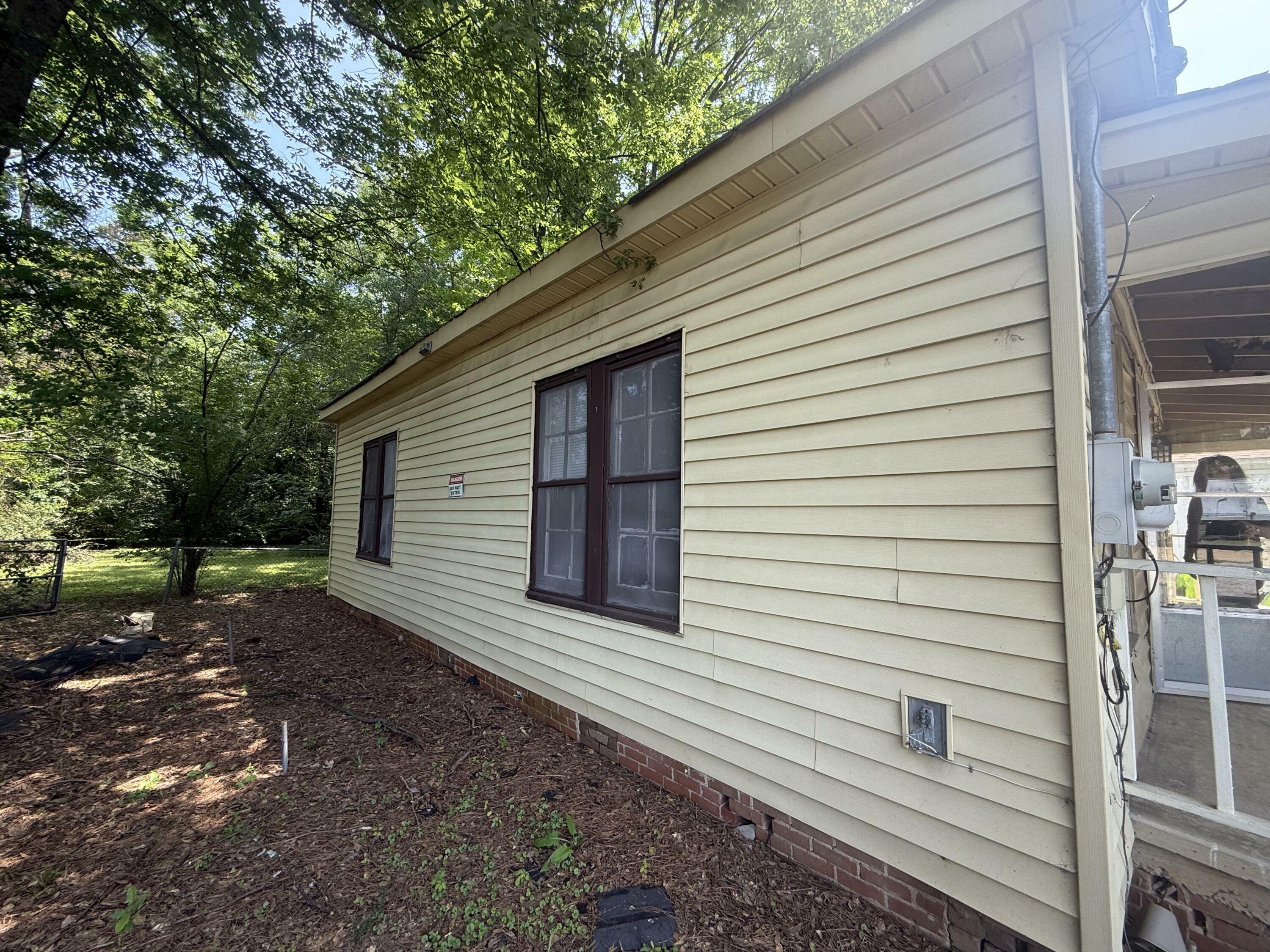 Property Photo: 418 Chestnut Street MS 38804