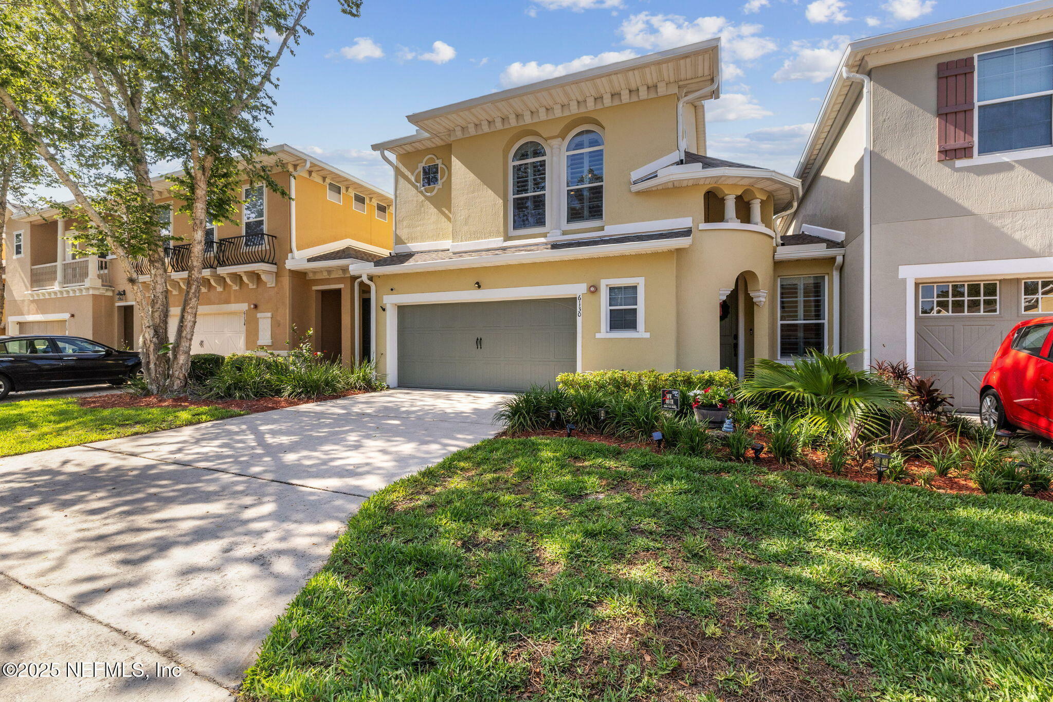 Property Photo:  6130 Clearsky Drive  FL 32258 