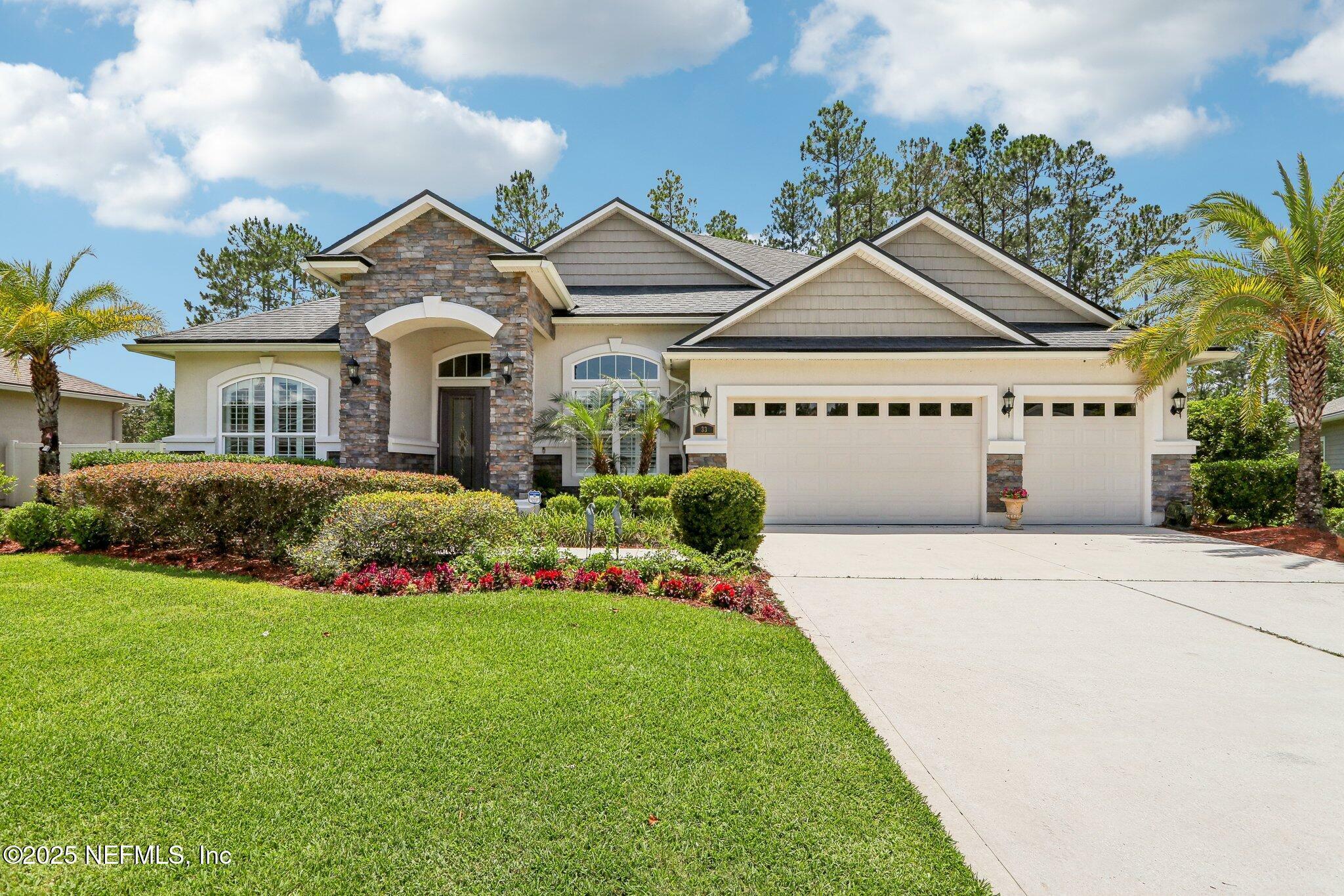 Property Photo: 33 Tinker Court FL 32259