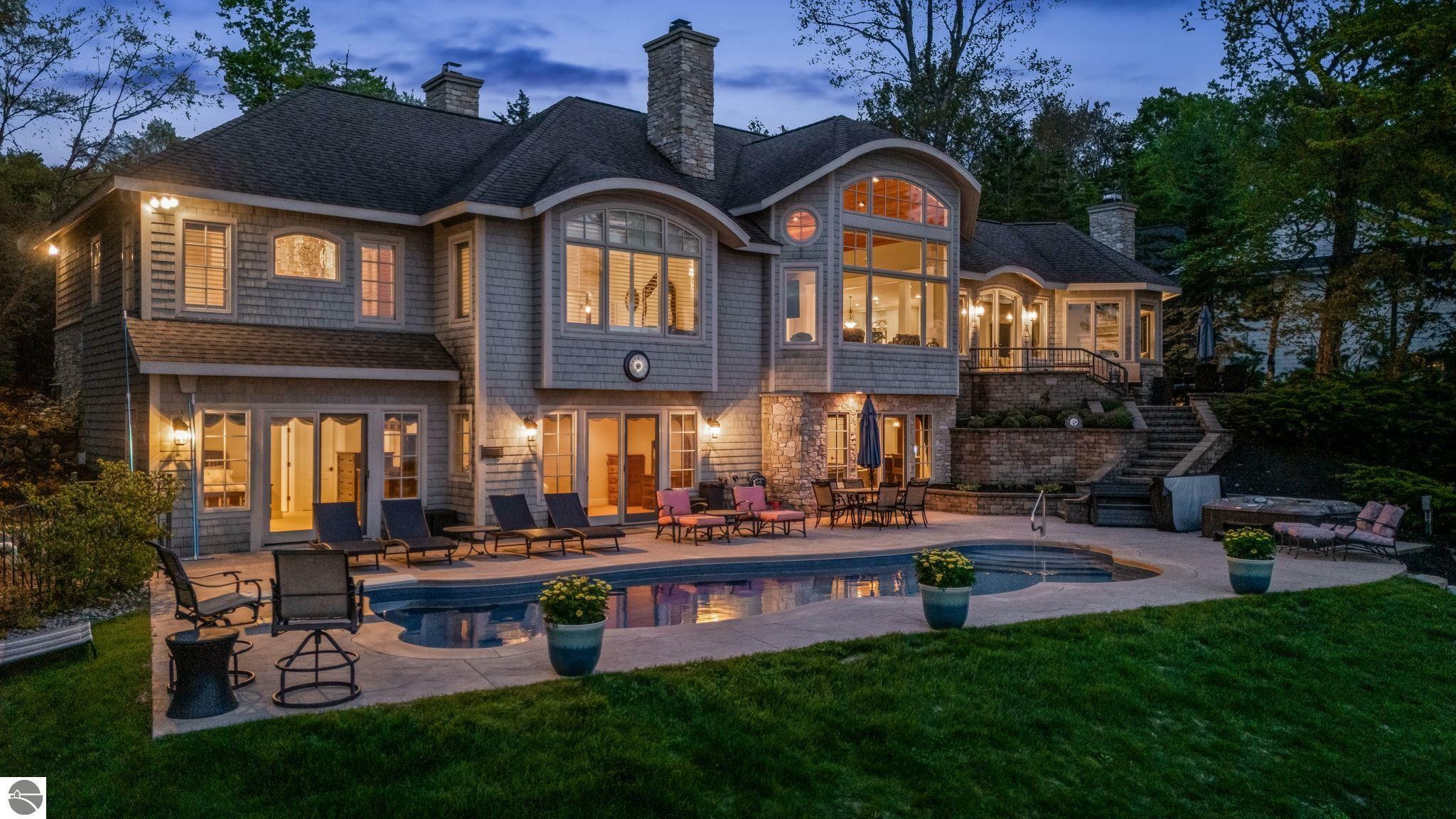 935 Beautiful Shores  Traverse City MI 49686 photo