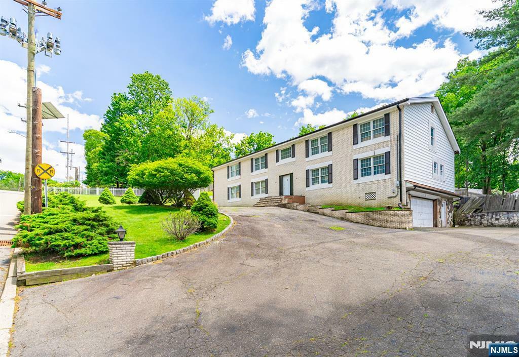 72 Francisco Avenue  Little Falls NJ 07424 photo
