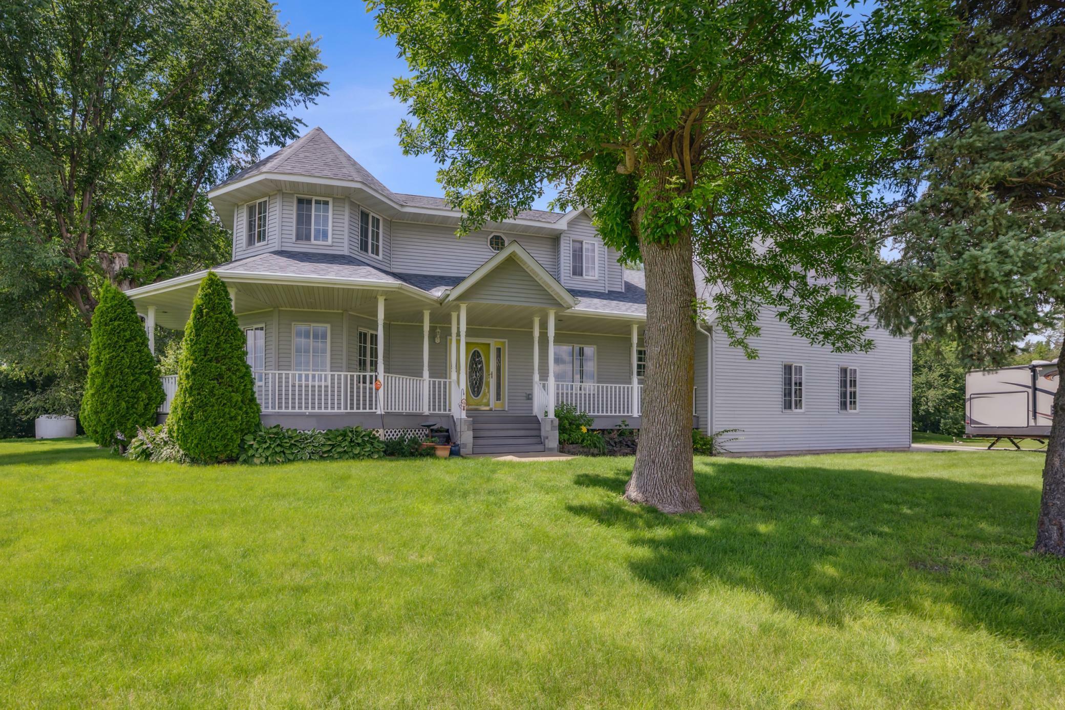 Property Photo: 40746 210th Street MN 55307