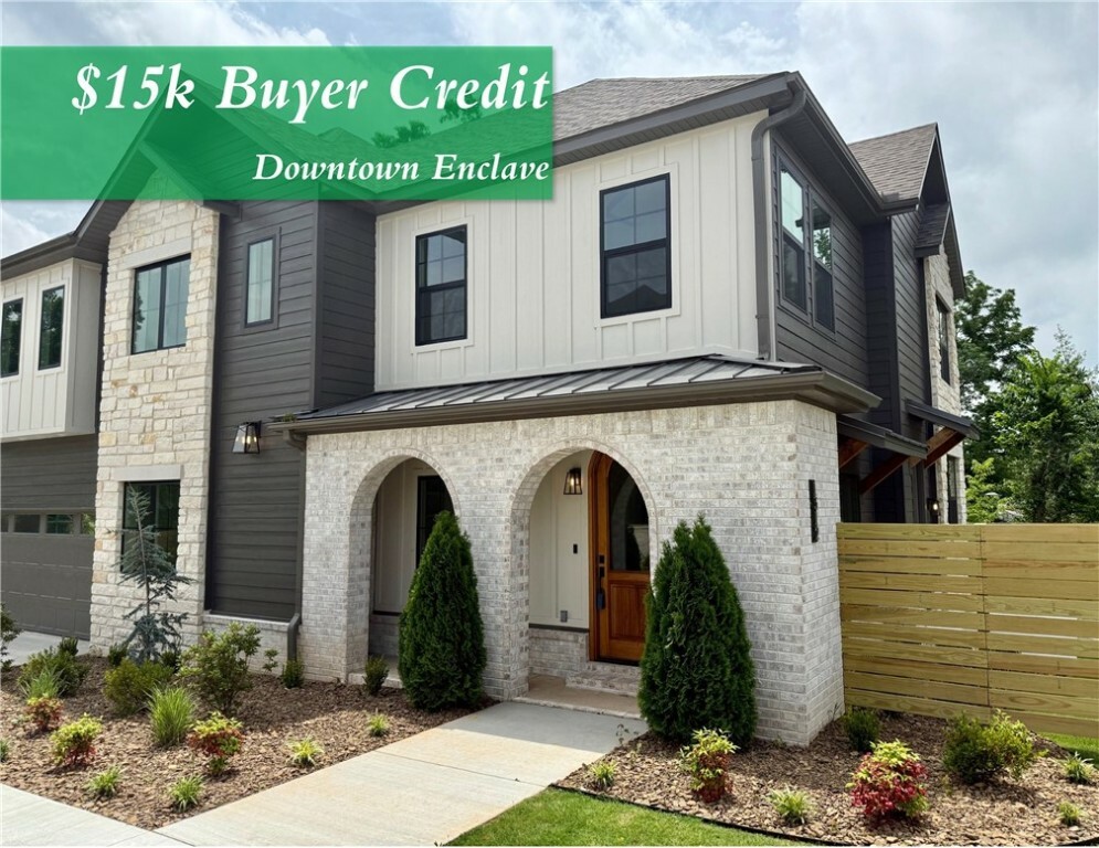 Property Photo: 1312 Bella Vista Road AR 72712