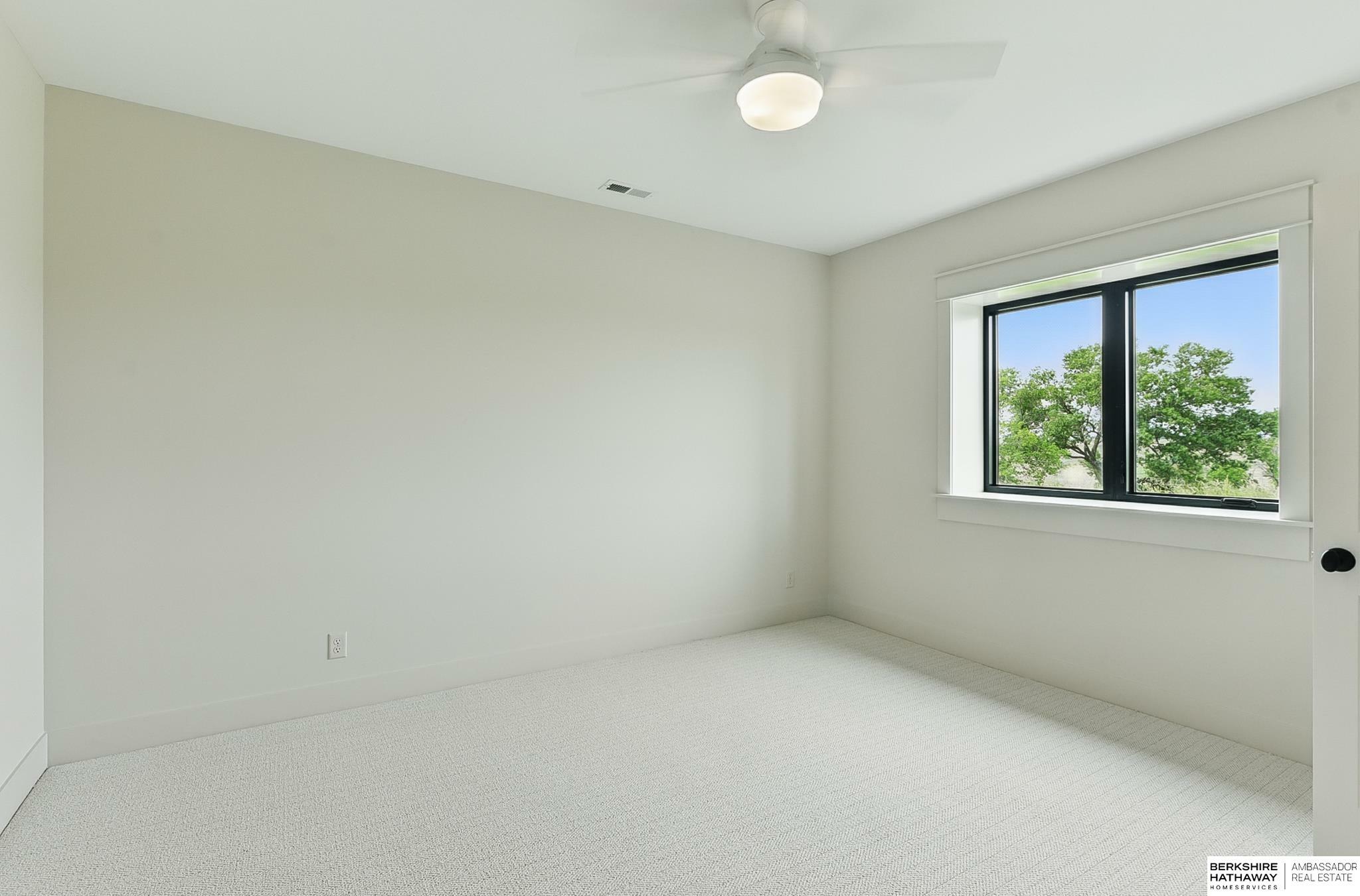Property Photo: 5045 S 223rd Plaza NE 68022