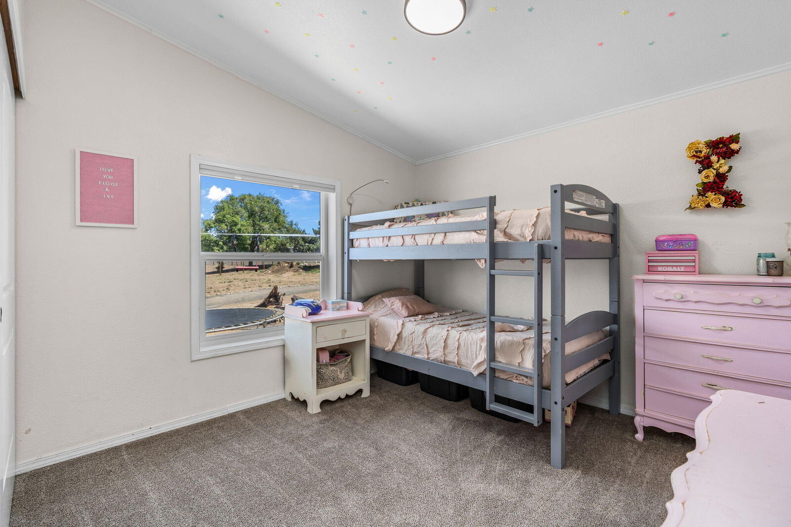 Property Photo:  2918 SE Teresa Drive  OR 97741 