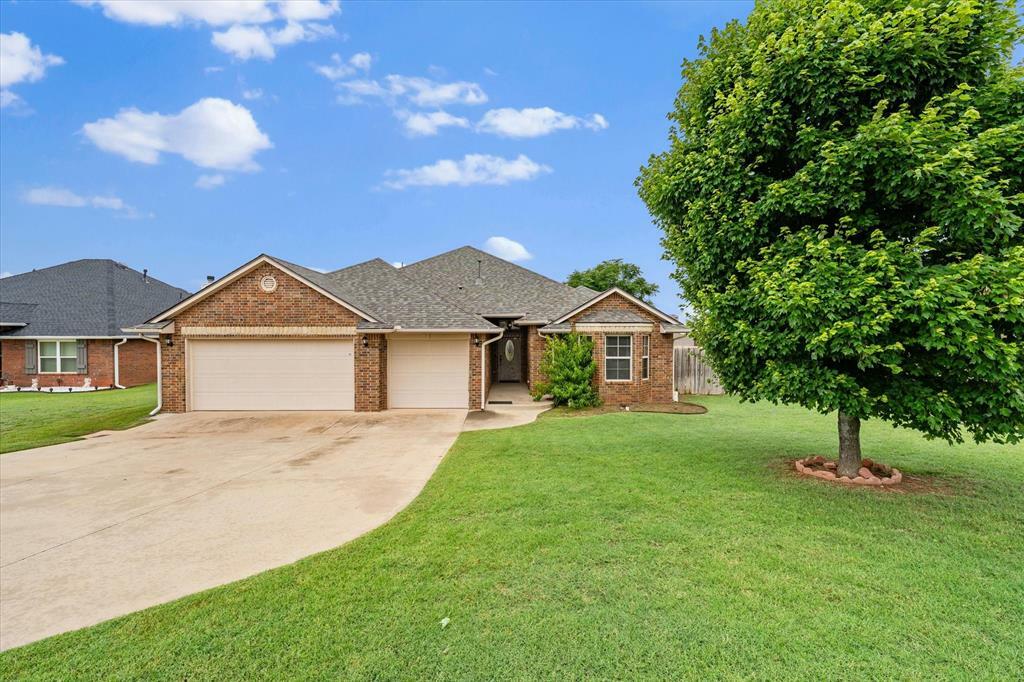 Property Photo: 3401 First Capitol Circle OK 73044