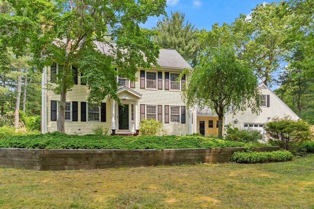 41 Summer Street  Easton MA 02356 photo