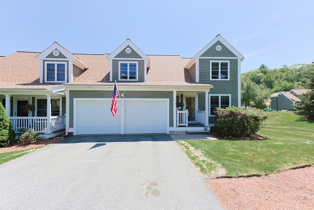 Property Photo:  1 Washington Ct 1  MA 01569 