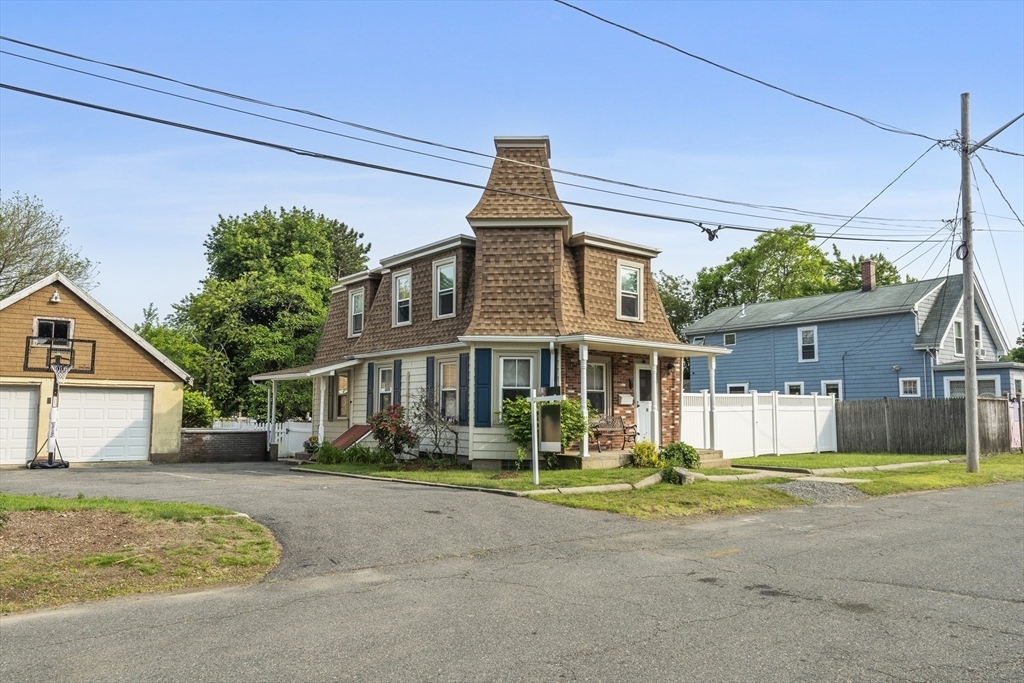 Property Photo: 14 Moray St MA 01904