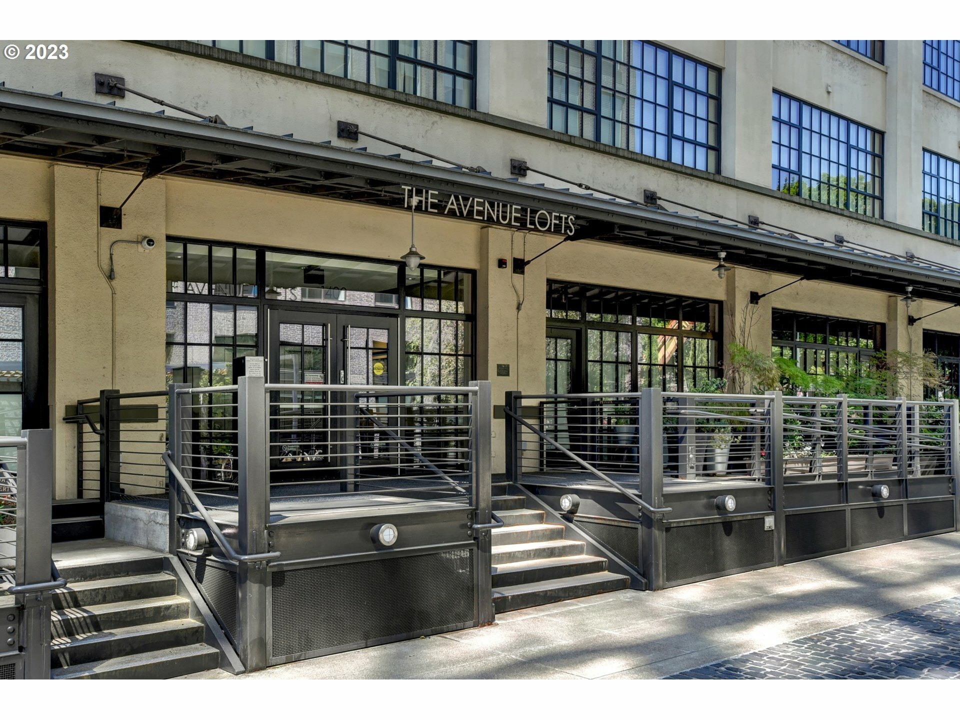 Property Photo: 1400 NW Irving St 618 OR 97209