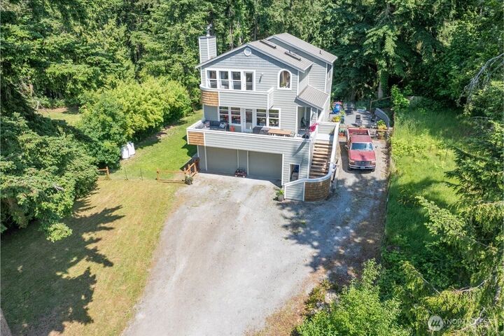 Property Photo: 945 Rowe Road WA 98282