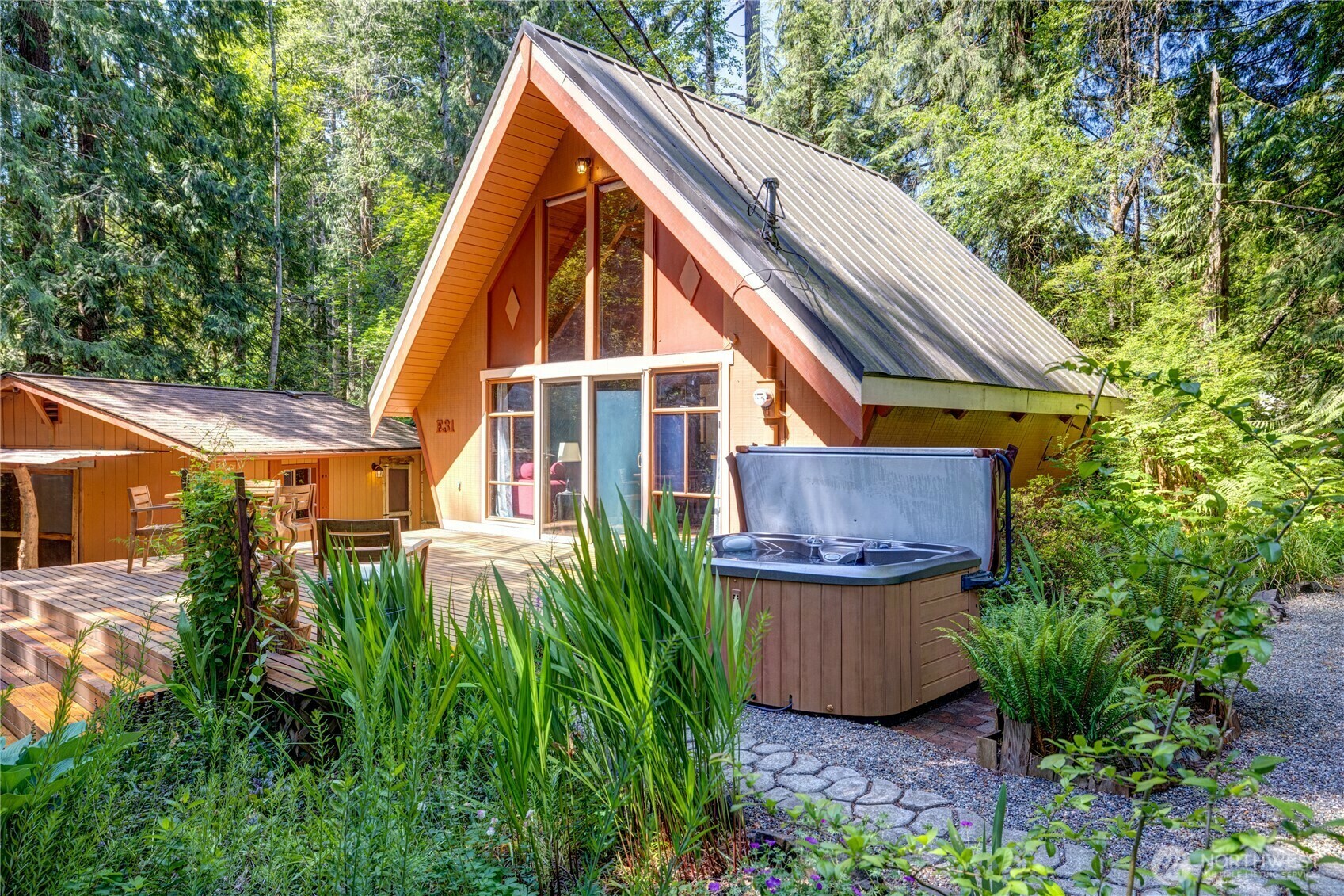 Property Photo: 31 E Annas Place WA 98584
