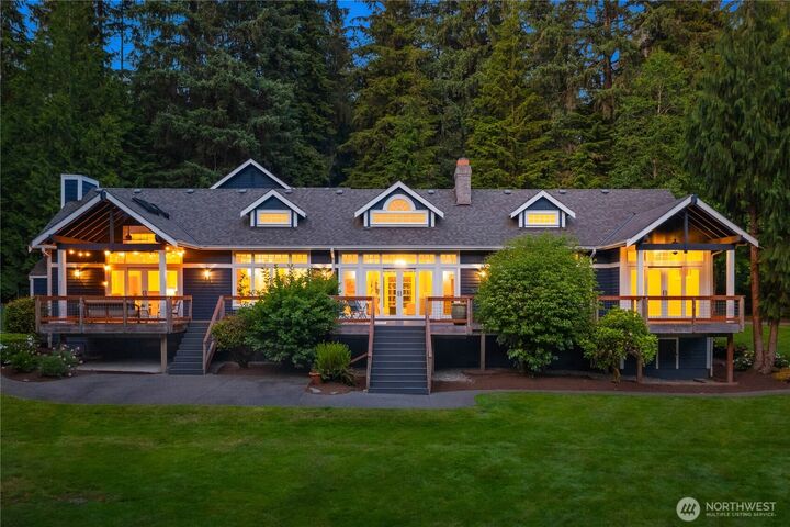 Property Photo:  33322 SE 114th Street  WA 98027 