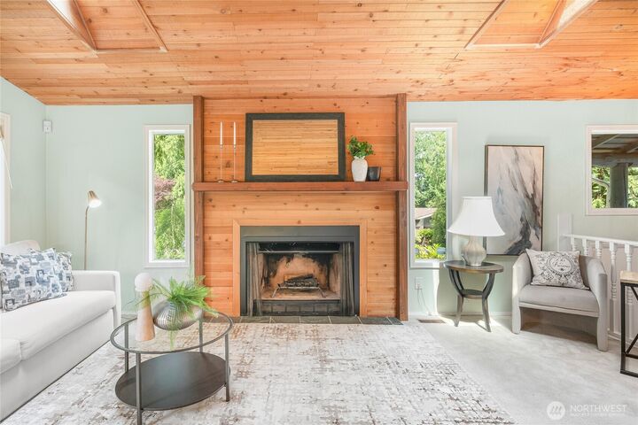 Property Photo:  22417 NE 13th Court  WA 98074 