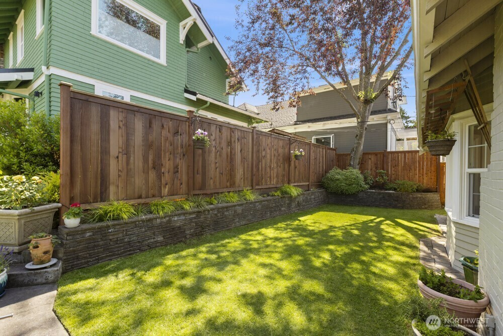 Property Photo: 2908 N Warner Street WA 98407