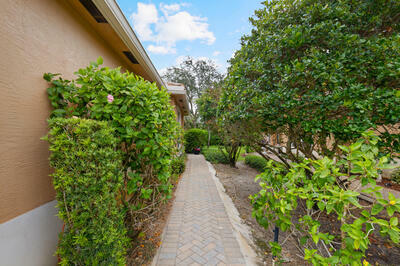 Property Photo: 4365 Colony View Drive FL 33463