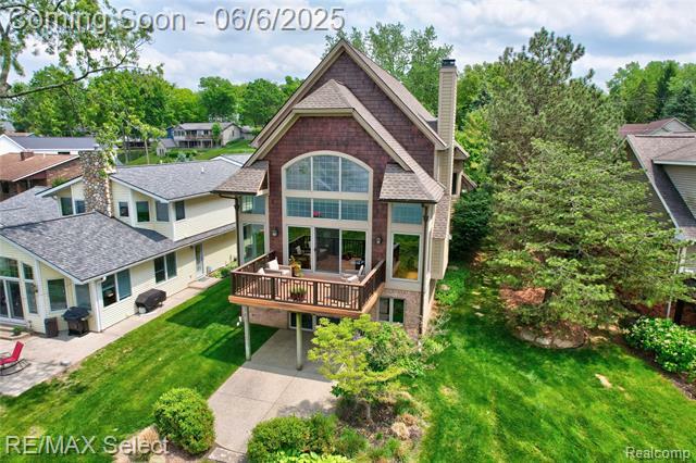 Property Photo: 15496 Bealfred Drive MI 48430