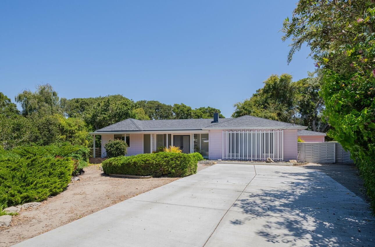 Property Photo: 1171 Sylvan Place CA 93940