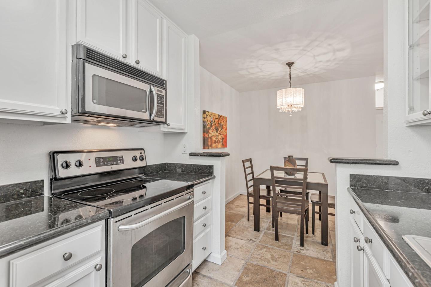 Property Photo: 1167 Yarwood Court CA 95128