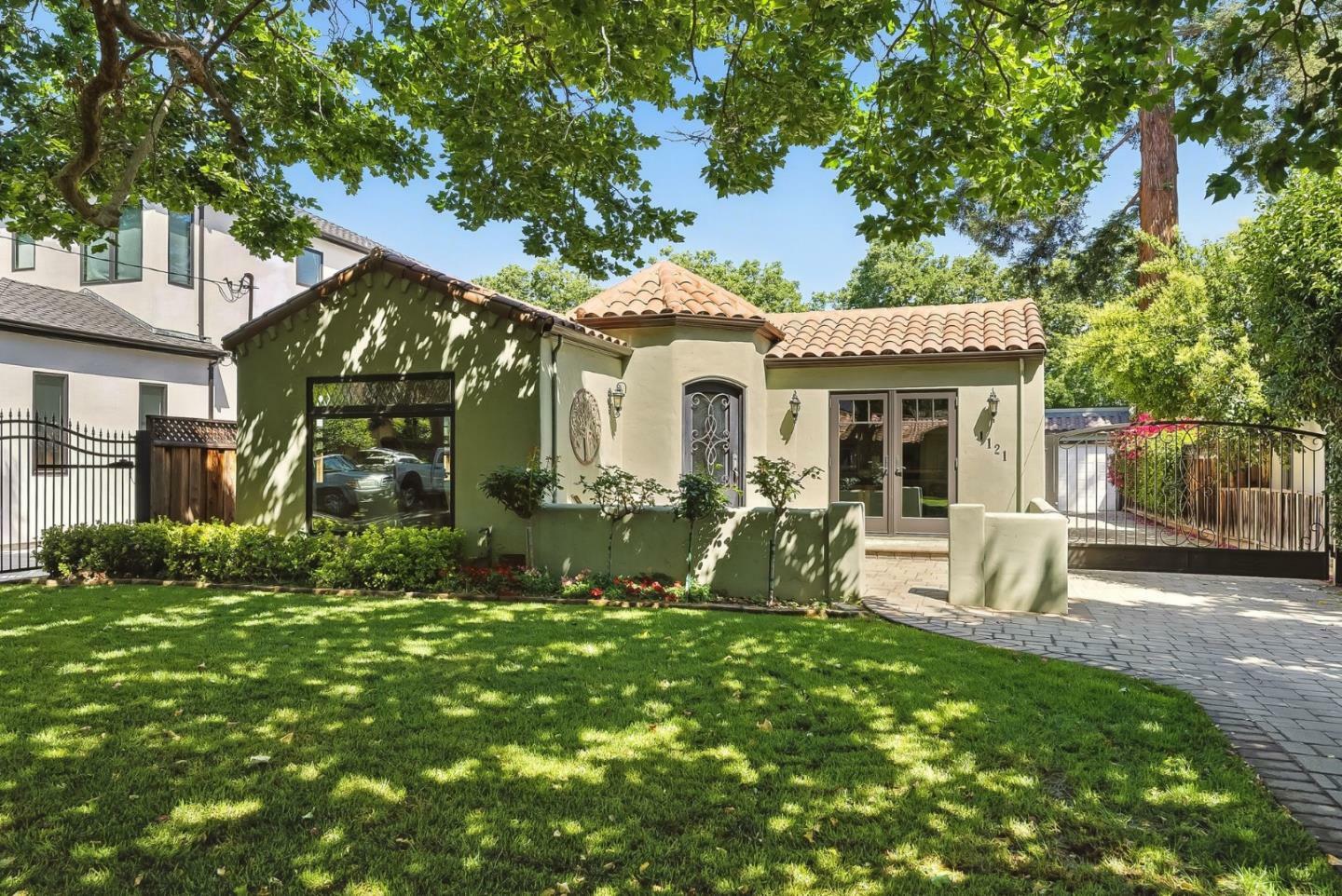Property Photo: 1121 Laurie Avenue CA 95125