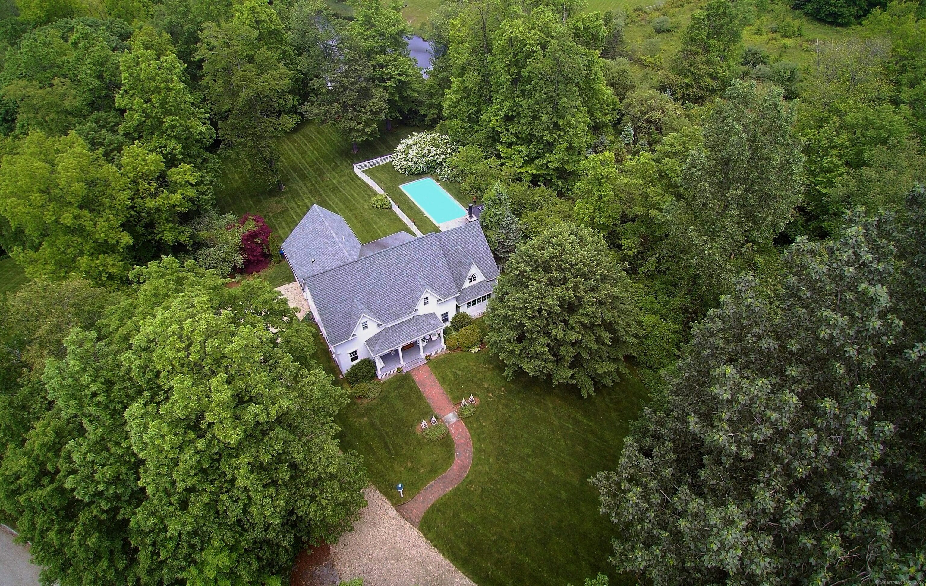 171 Cross Highway  Redding CT 06896 photo