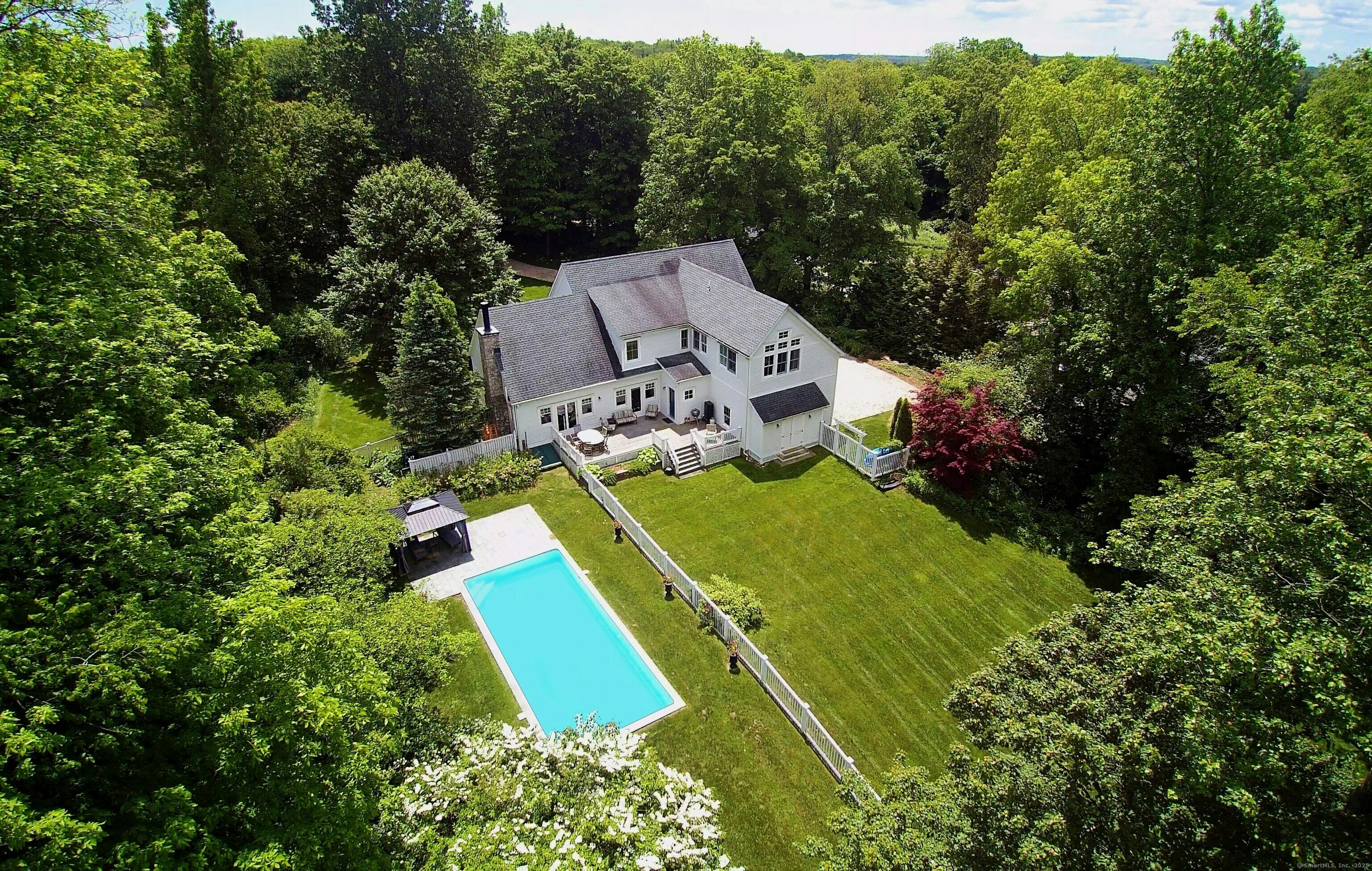 171 Cross Highway  Redding CT 06896 photo