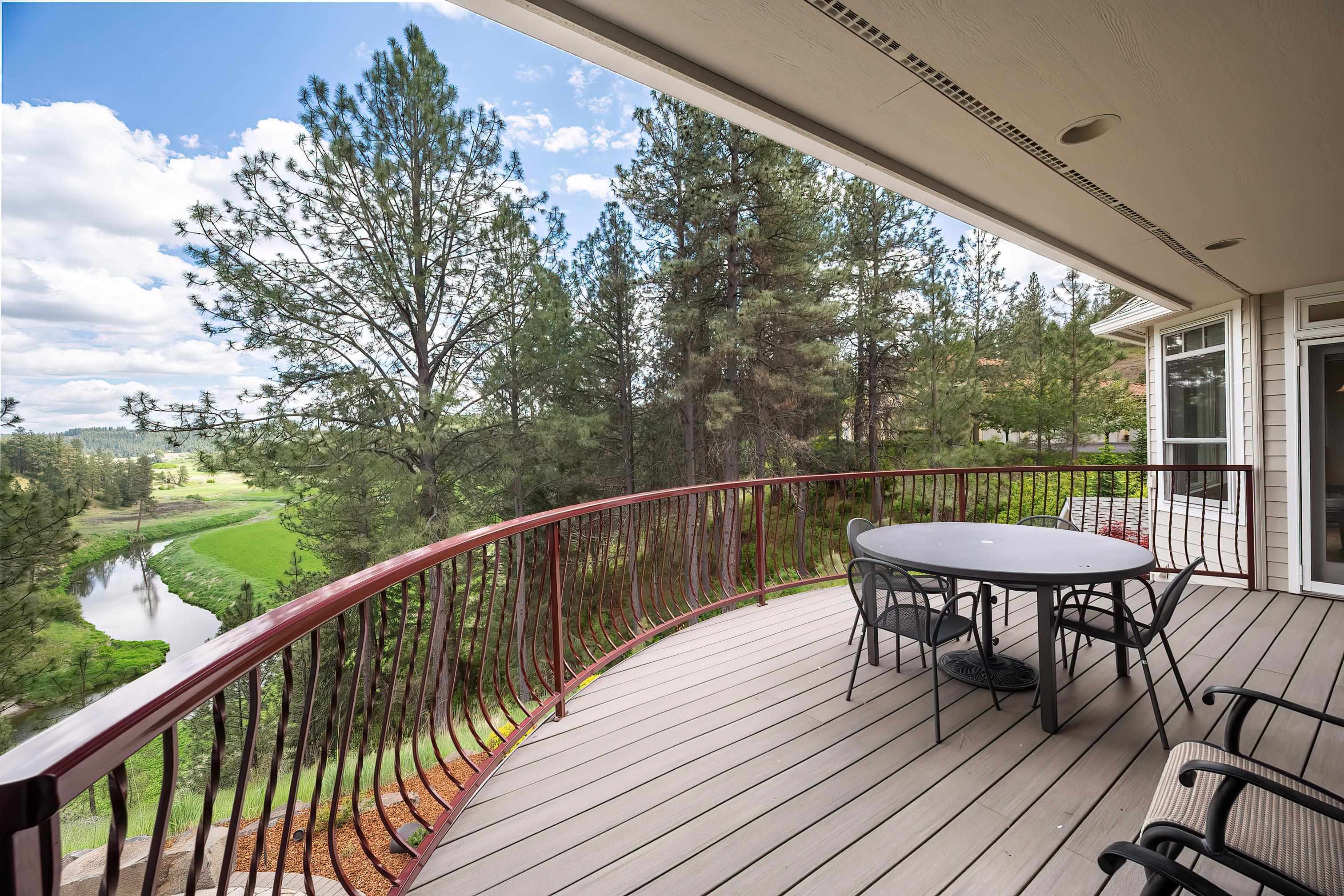 Property Photo: 13411 S Bluegrouse Ln WA 99224